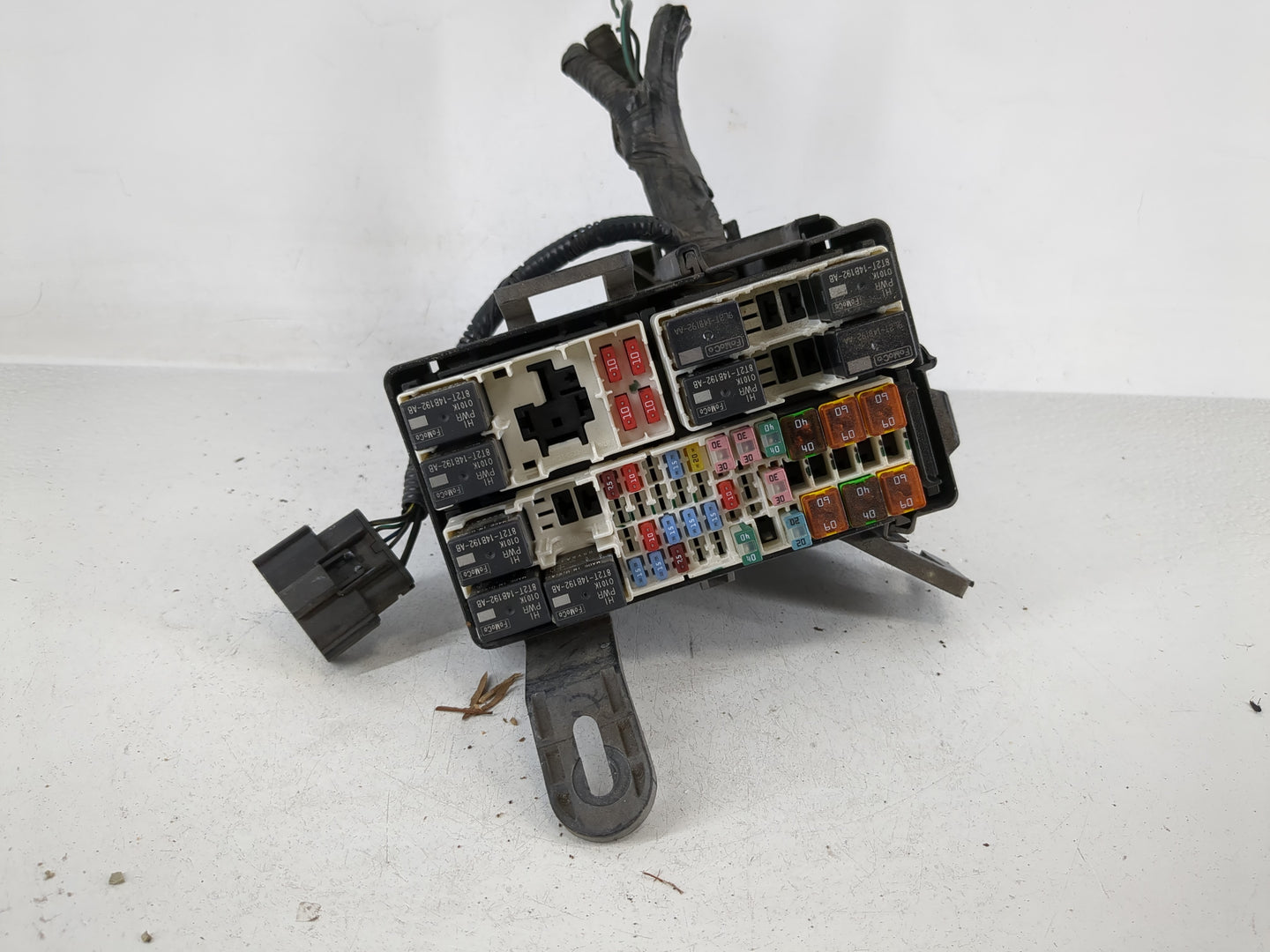 2014-2019 Ford Fiesta Fusebox Fuse Box Panel Relay Module P/N:6003447201 Fits Fits 2014 2015 2016 2017 2018 2019 OEM Used Au