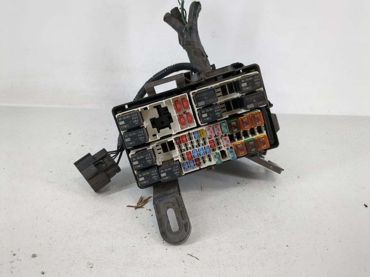 2014-2019 Ford Fiesta Fusebox Fuse Box Panel Relay Module P/N:6003447201 Fits Fits 2014 2015 2016 2017 2018 2019 OEM Used Au