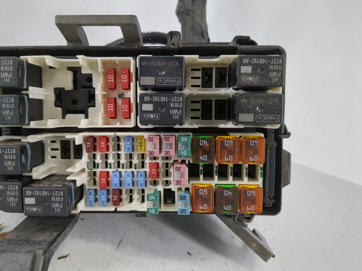 2014-2019 Ford Fiesta Fusebox Fuse Box Panel Relay Module P/N:6003447201 Fits Fits 2014 2015 2016 2017 2018 2019 OEM Used Au