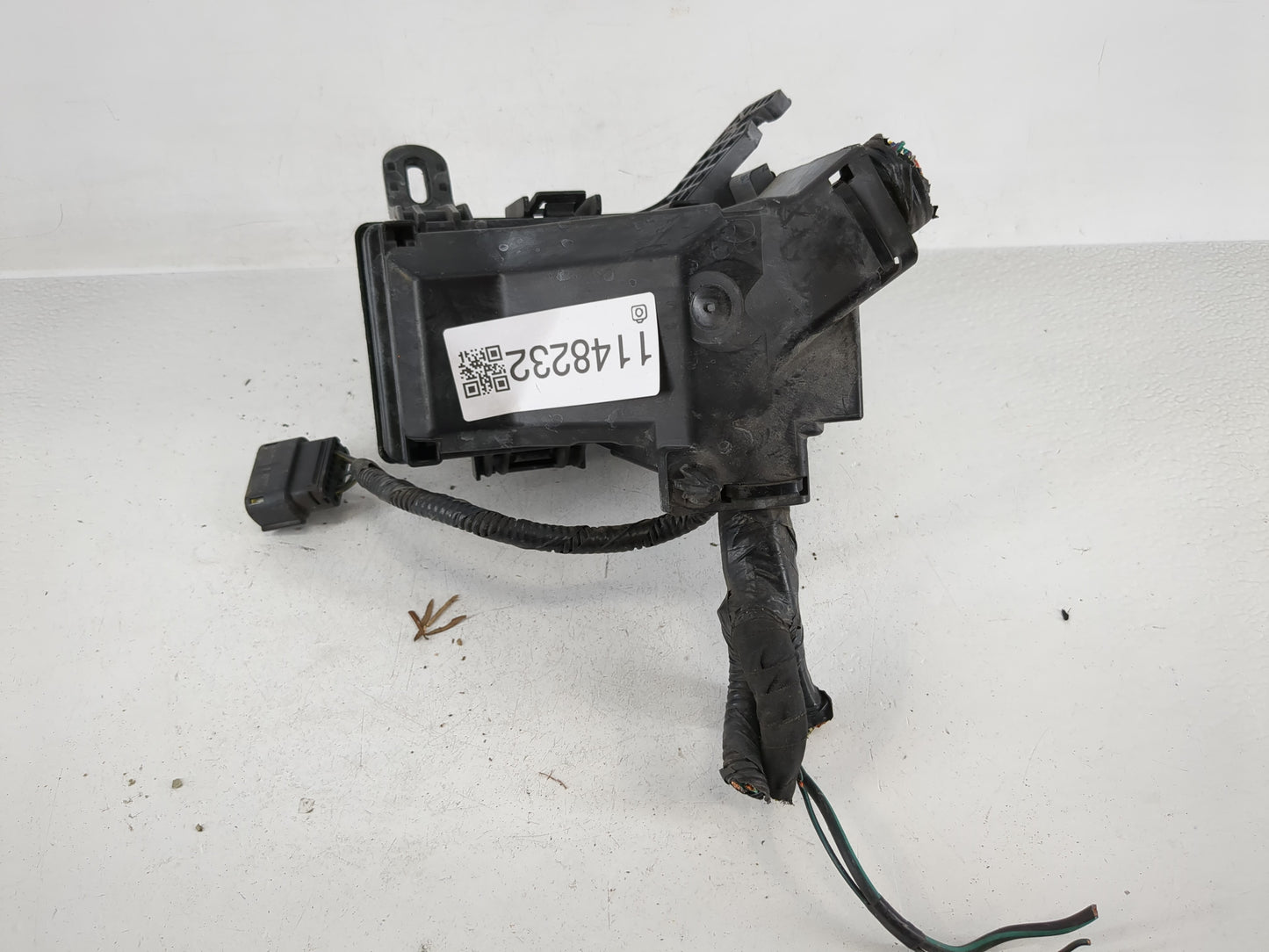 2014-2019 Ford Fiesta Fusebox Fuse Box Panel Relay Module P/N:6003447201 Fits Fits 2014 2015 2016 2017 2018 2019 OEM Used Au