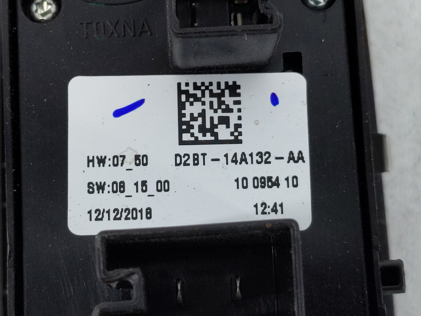 2014-2019 Ford Fiesta Master Power Window Switch Replacement Driver Side Left P/N:D2BT-14A132-AA Fits OEM Used Auto Parts - 