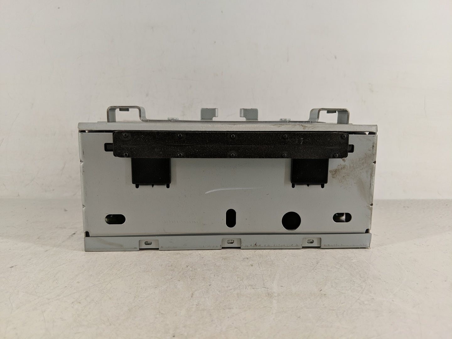 2018-2019 Ford Fiesta Radio AM FM Cd Player Receiver Replacement P/N:D2BT-19C107-AL Fits Fits 2018 2019 OEM Used Auto Parts 