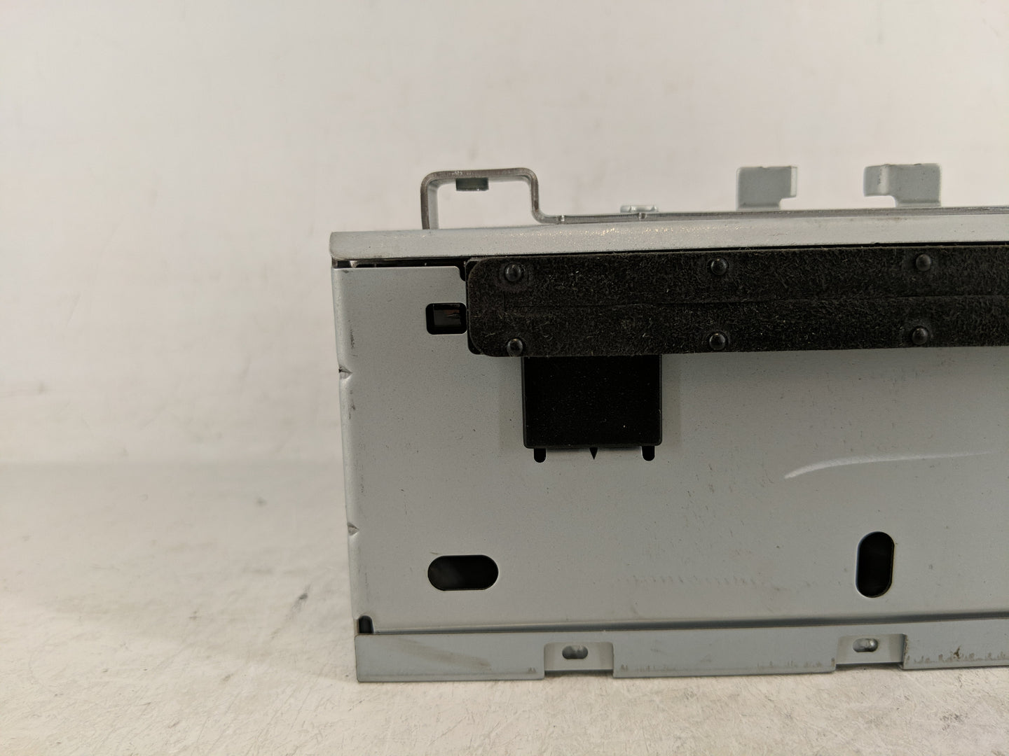 2018-2019 Ford Fiesta Radio AM FM Cd Player Receiver Replacement P/N:D2BT-19C107-AL Fits Fits 2018 2019 OEM Used Auto Parts 