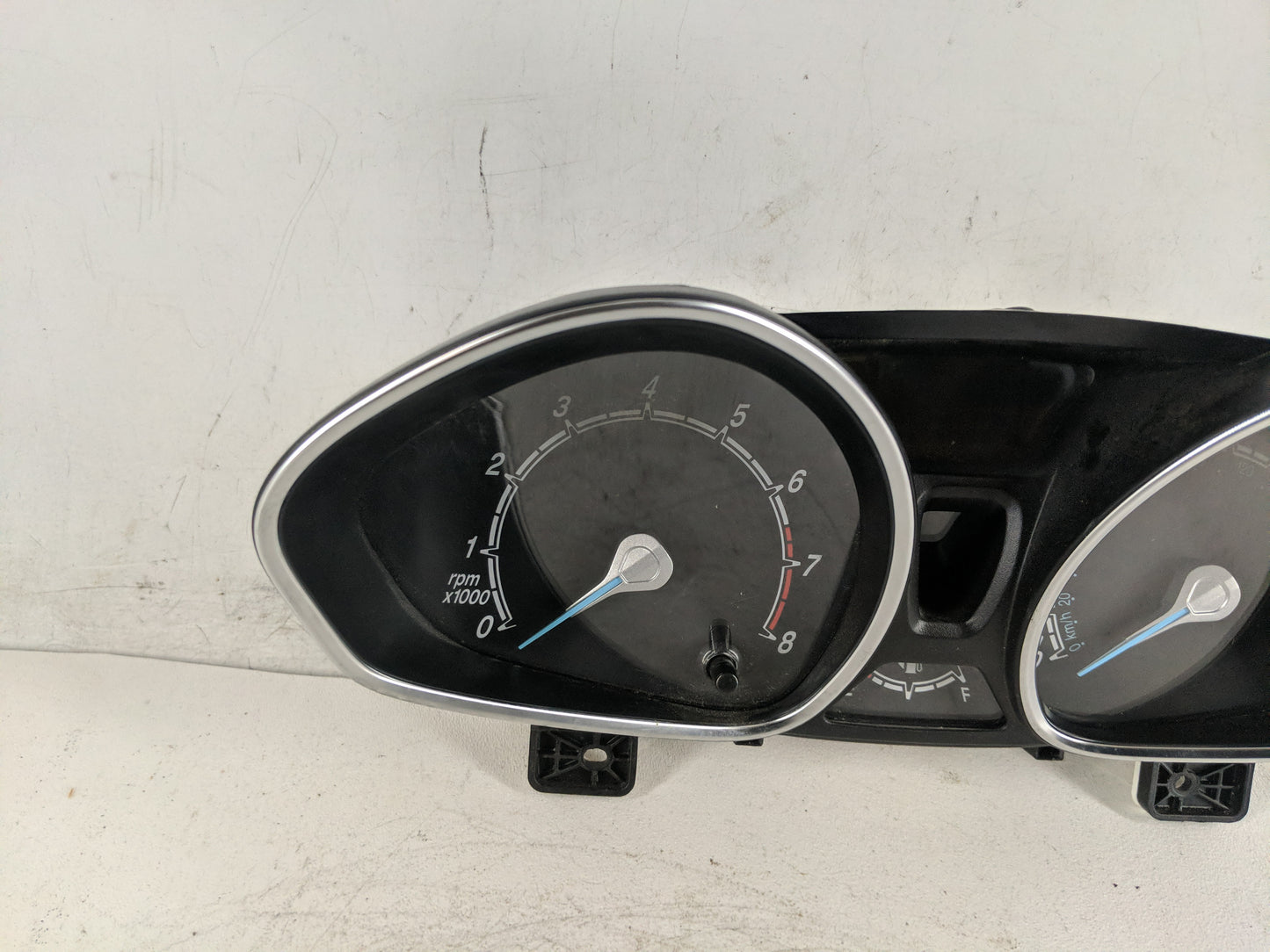 2017-2019 Ford Fiesta Instrument Cluster Speedometer Gauges P/N:D2BT-10849-GAV Fits Fits 2017 2018 2019 OEM Used Auto Parts 