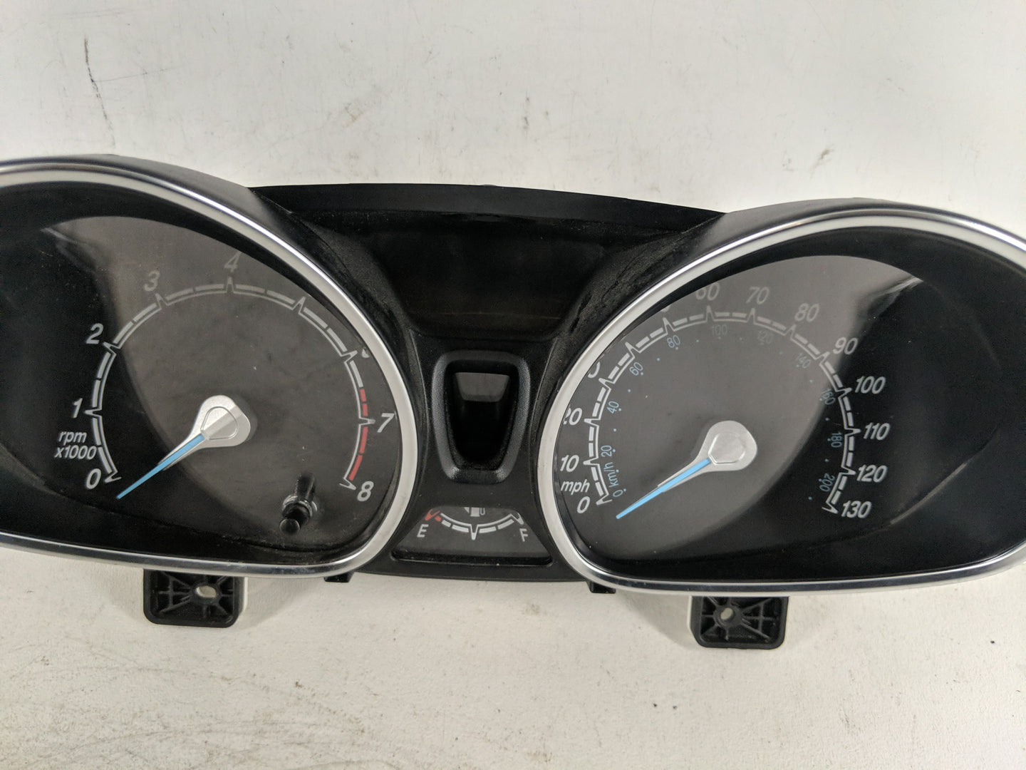 2017-2019 Ford Fiesta Instrument Cluster Speedometer Gauges P/N:D2BT-10849-GAV Fits Fits 2017 2018 2019 OEM Used Auto Parts 