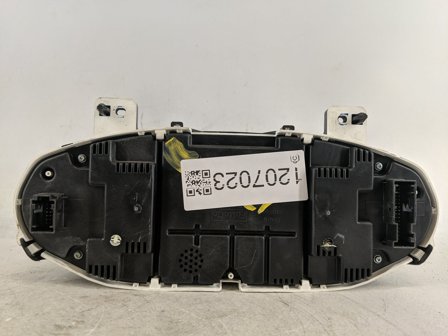 2017-2019 Ford Fiesta Instrument Cluster Speedometer Gauges P/N:D2BT-10849-GAV Fits Fits 2017 2018 2019 OEM Used Auto Parts 