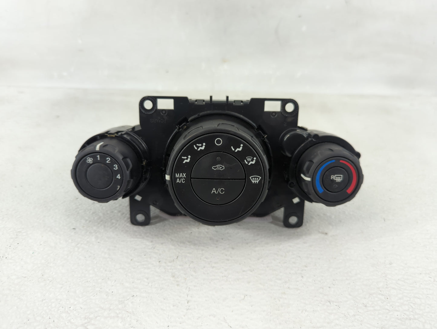 2014-2019 Ford Fiesta Climate Control Module Temperature AC/Heater Replacement P/N:D2BT 19980 AF Fits OEM Used Auto Parts - 