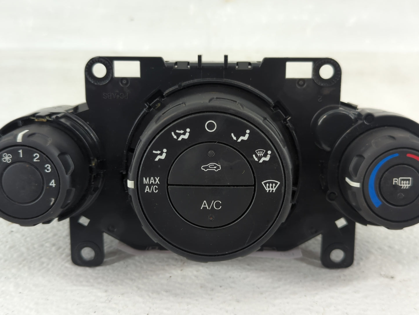 2014-2019 Ford Fiesta Climate Control Module Temperature AC/Heater Replacement P/N:D2BT 19980 AF Fits OEM Used Auto Parts - 