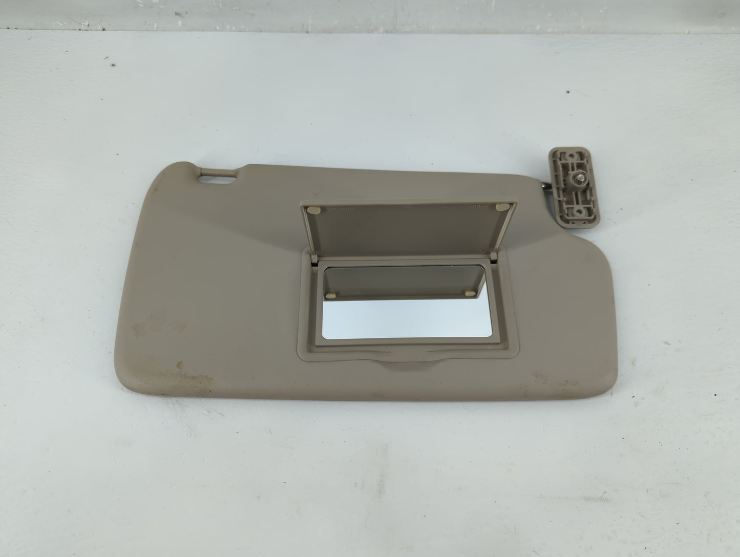 2011-2019 Ford Fiesta Sun Visor Shade Replacement Driver Left Mirror Fits Fits 2011 2012 2013 2014 2015 2016 2017 2018 2019 