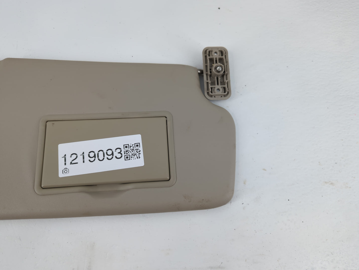2011-2019 Ford Fiesta Sun Visor Shade Replacement Driver Left Mirror Fits Fits 2011 2012 2013 2014 2015 2016 2017 2018 2019 