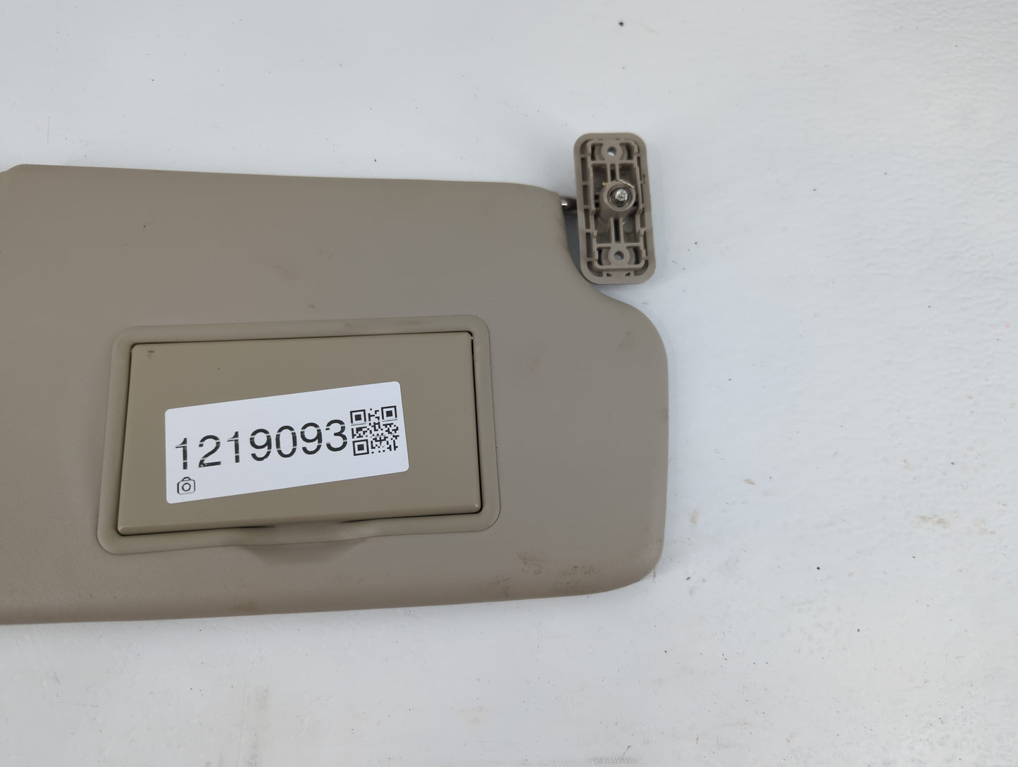 2011-2019 Ford Fiesta Sun Visor Shade Replacement Driver Left Mirror Fits Fits 2011 2012 2013 2014 2015 2016 2017 2018 2019 