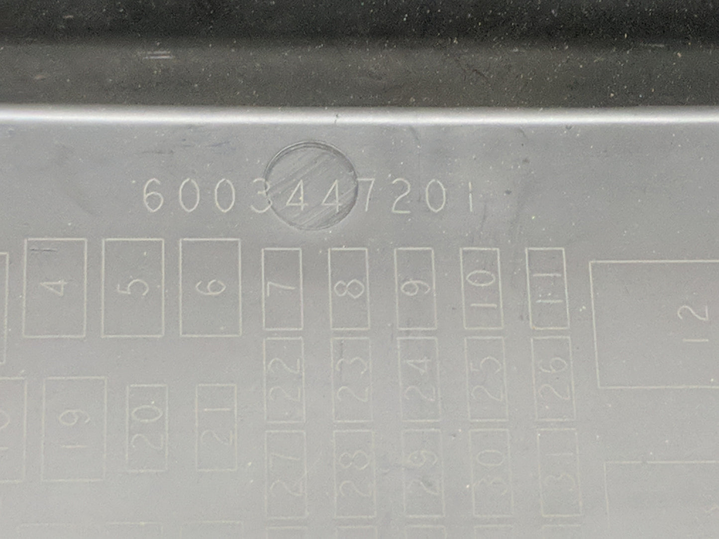 2014-2019 Ford Fiesta Fusebox Fuse Box Panel Relay Module P/N:6003447201 Fits Fits 2014 2015 2016 2017 2018 2019 OEM Used Au