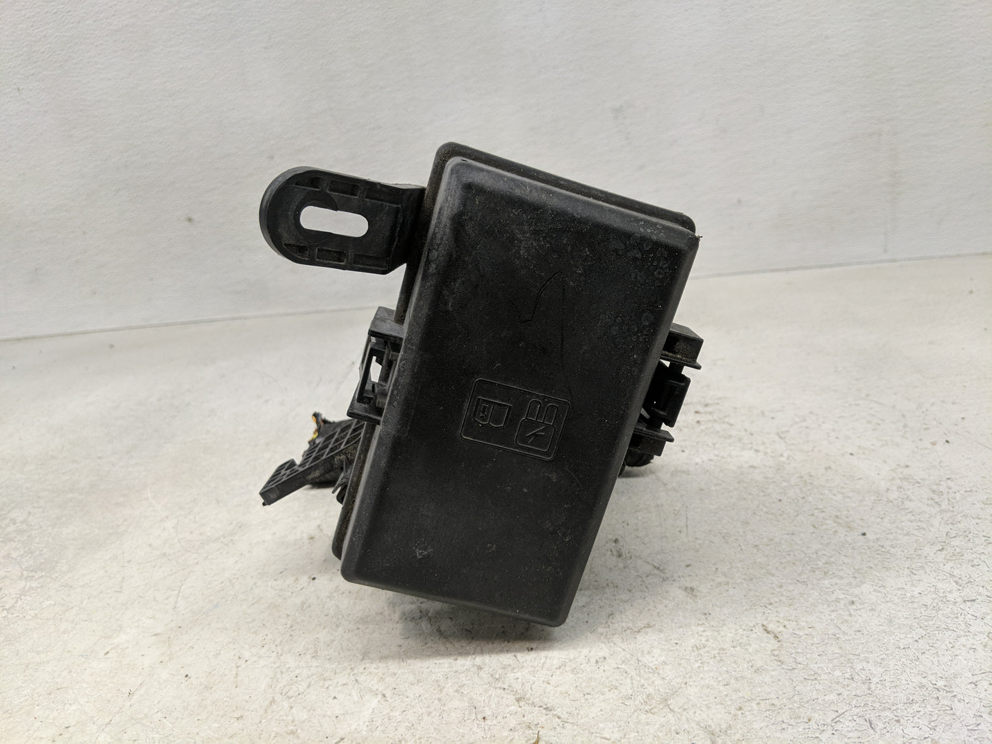 2014-2019 Ford Fiesta Fusebox Fuse Box Panel Relay Module P/N:6003447201 Fits Fits 2014 2015 2016 2017 2018 2019 OEM Used Au