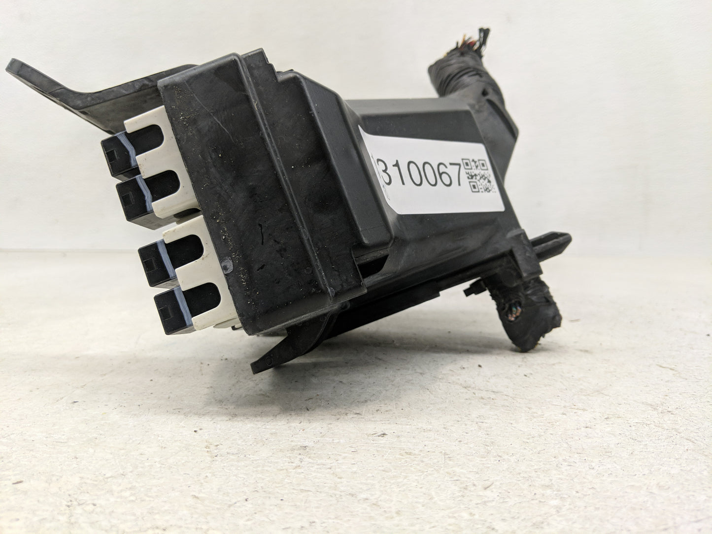2014-2019 Ford Fiesta Fusebox Fuse Box Panel Relay Module P/N:6003447201 Fits Fits 2014 2015 2016 2017 2018 2019 OEM Used Au