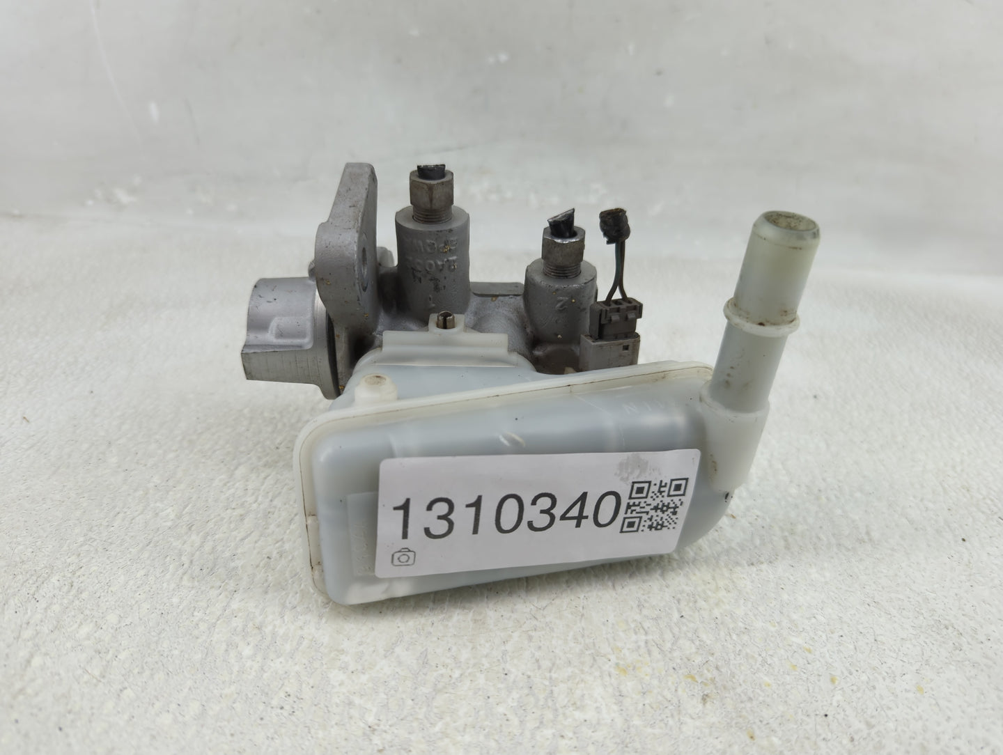 2011-2019 Ford Fiesta Brake Master Cylinder - Oemusedautoparts1.com