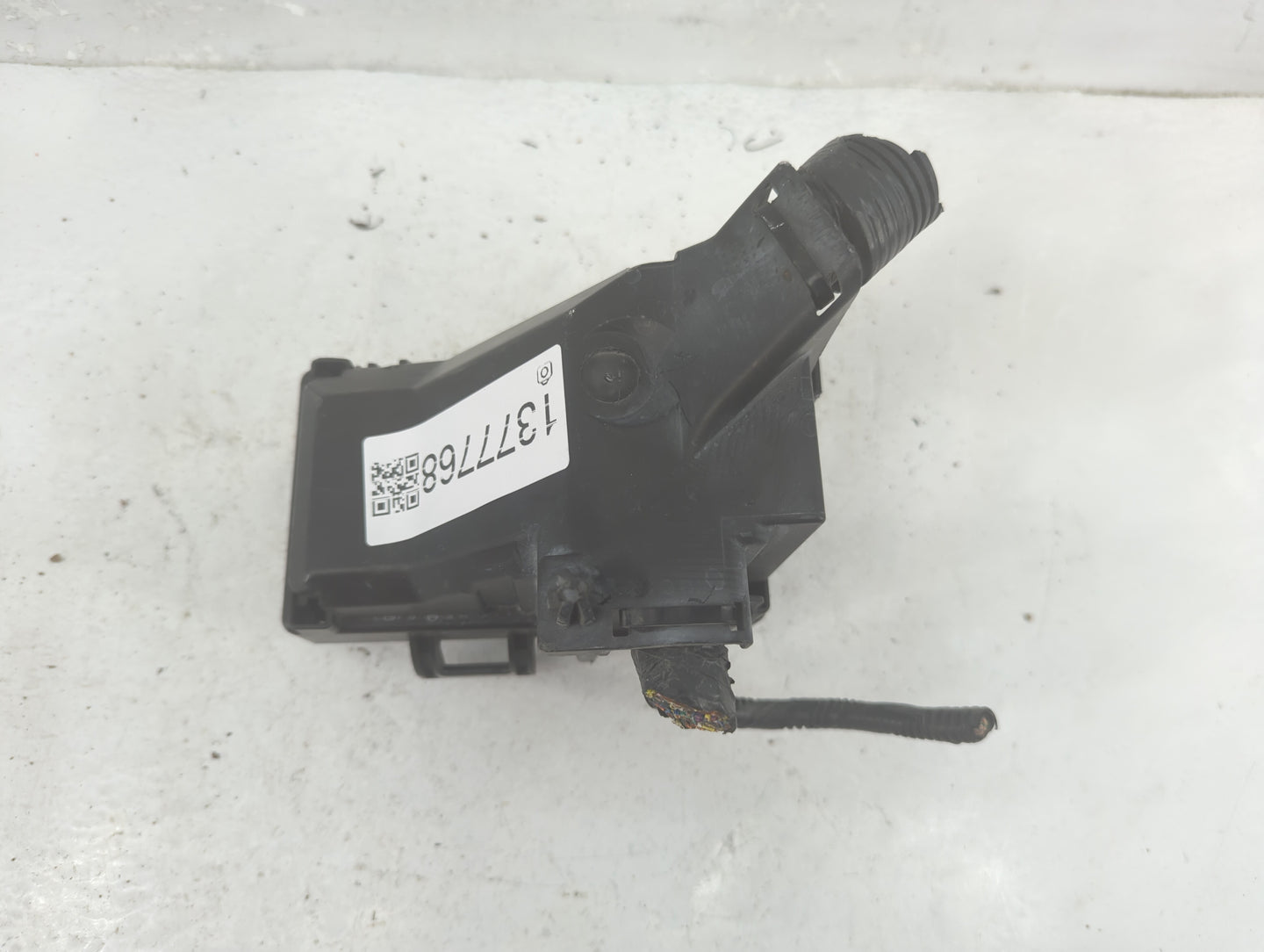 2014-2019 Ford Fiesta Fusebox Fuse Box Panel Relay Module P/N:6003447201 Fits Fits 2014 2015 2016 2017 2018 2019 OEM Used Au