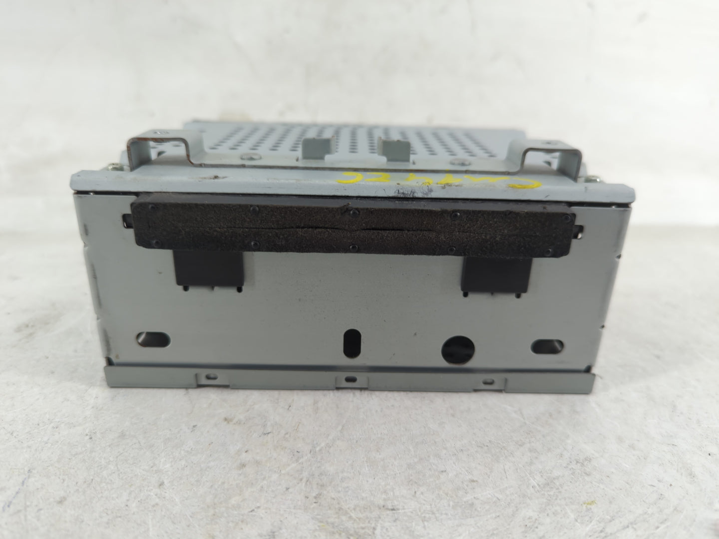 2018-2019 Ford Fiesta Radio AM FM Cd Player Receiver Replacement P/N:D2BT-19C107-AL Fits Fits 2018 2019 OEM Used Auto Parts 