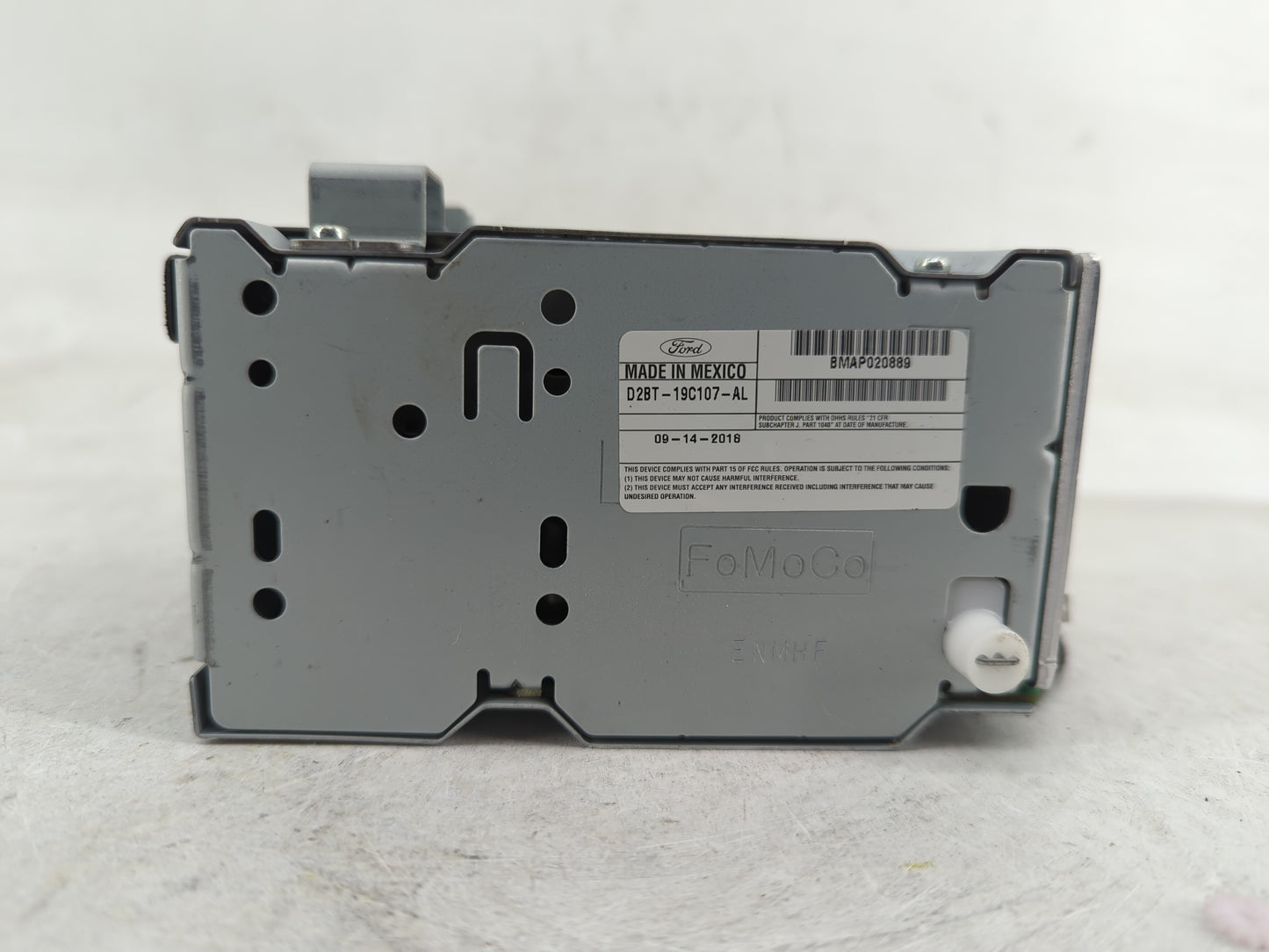 2018-2019 Ford Fiesta Radio AM FM Cd Player Receiver Replacement P/N:D2BT-19C107-AL Fits Fits 2018 2019 OEM Used Auto Parts 