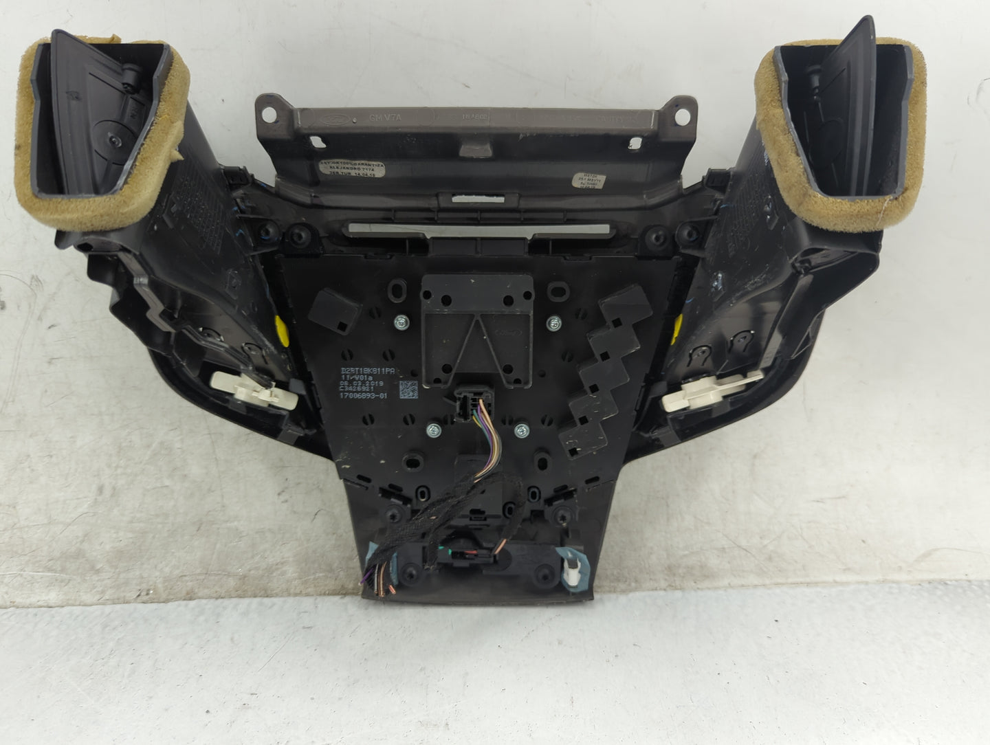 2015-2019 Ford Fiesta Radio Control Panel - Oemusedautoparts1.com