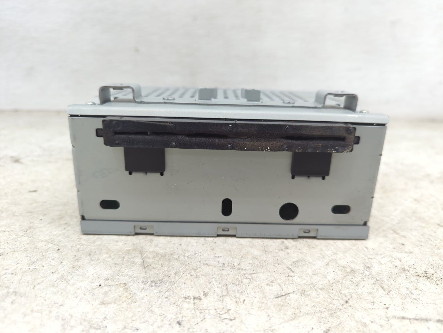 2018-2019 Ford Fiesta Radio AM FM Cd Player Receiver Replacement P/N:D2BT-19C107-EN BMER300703 Fits Fits 2018 2019 OEM Used 