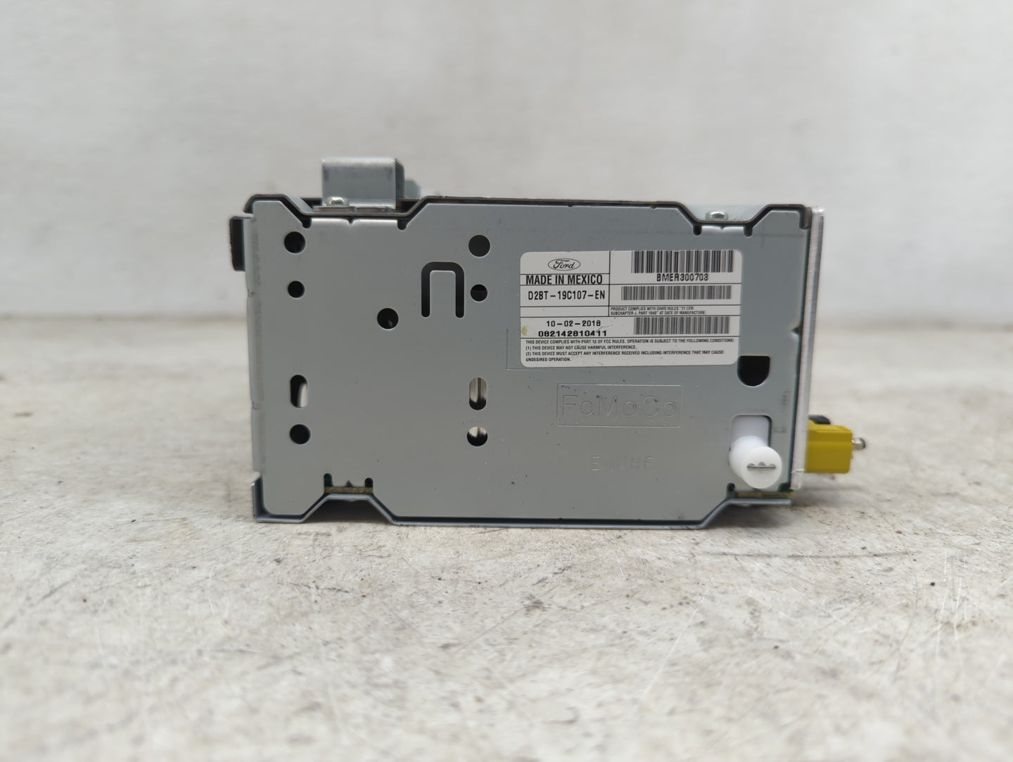 2018-2019 Ford Fiesta Radio AM FM Cd Player Receiver Replacement P/N:D2BT-19C107-EN BMER300703 Fits Fits 2018 2019 OEM Used 