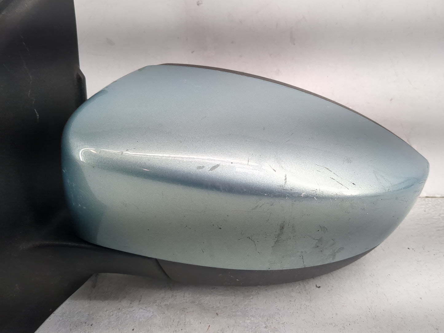 2019 Ford Fiesta Driver Side View Mirror - Left Door Mirror OEM Used - Oemusedautoparts1.com