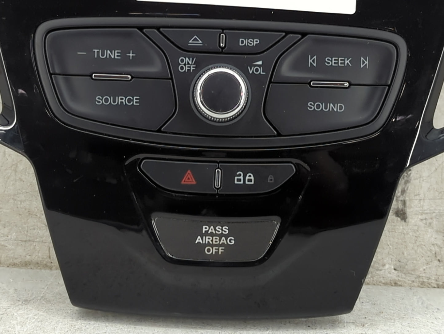 2016-2019 Ford Fiesta Radio Control Panel Black - Oemusedautoparts1.com