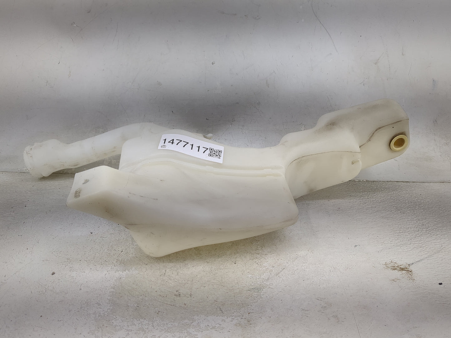 2011-2019 Ford Fiesta Windshield Washer Fluid Reservoir Bottle Oem 1477117 - Oemusedautoparts1.com