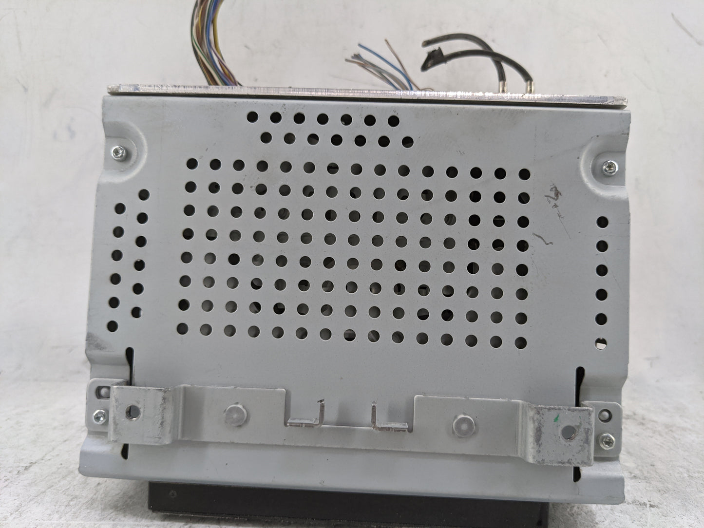 2018-2019 Ford Fiesta Radio AM FM Cd Player Receiver Replacement P/N:D2BT-19C107-EN BMER004384 Fits Fits 2018 2019 OEM Used 