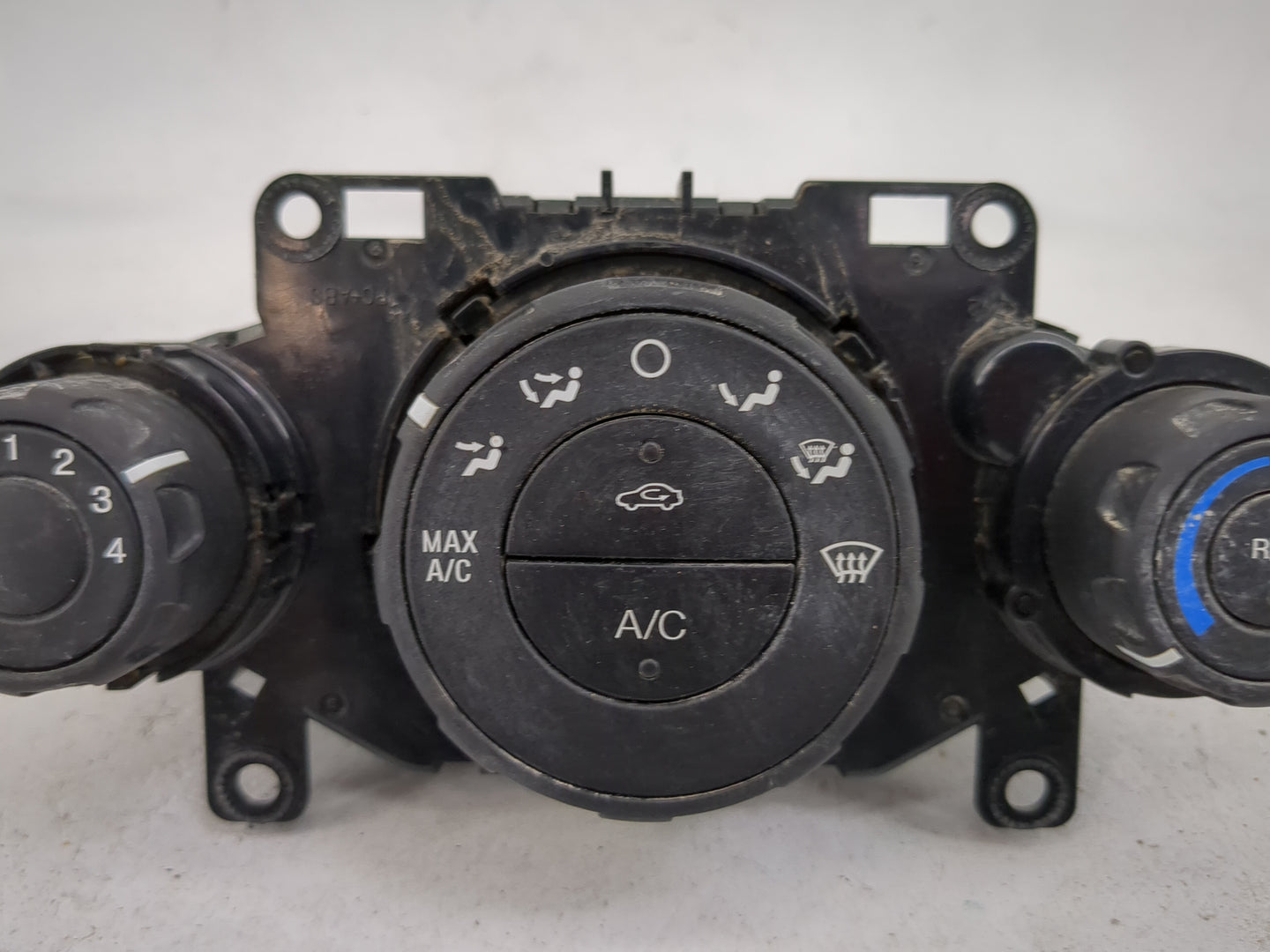 2014-2019 Ford Fiesta Climate Control Module Temperature AC/Heater Replacement P/N:D2BT 19980 AF Fits OEM Used Auto Parts - 