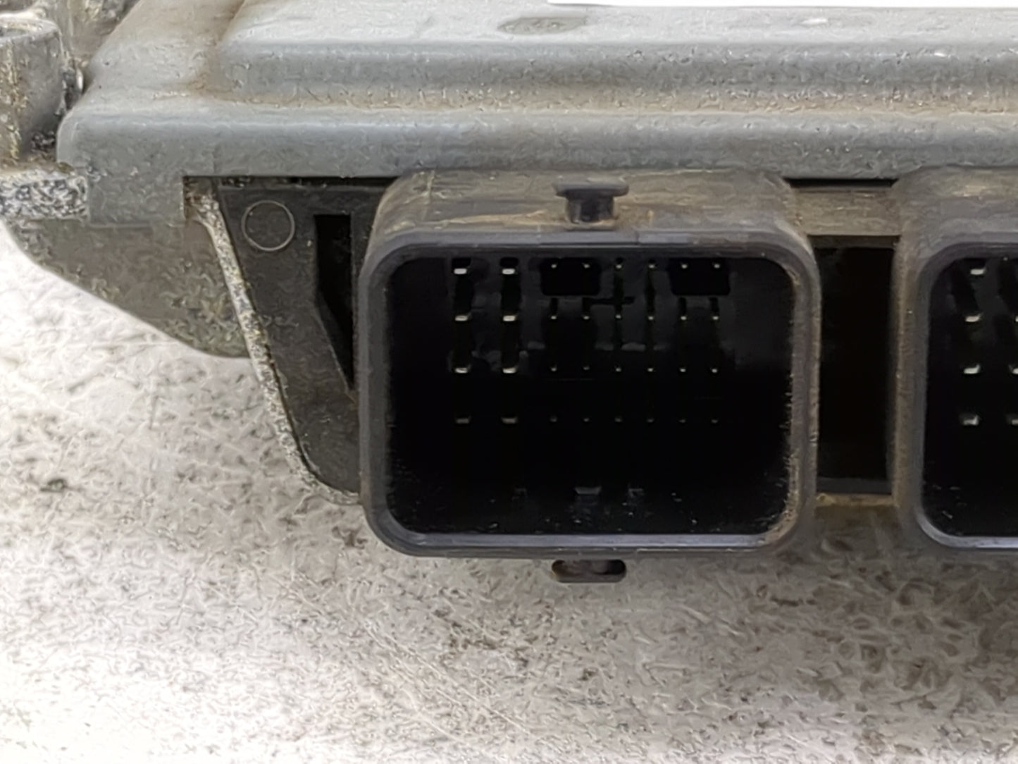 2019 Ford Fiesta PCM Engine Control Computer ECU ECM PCU OEM P/N:KA6A-12A650-AC C1BA-12B684-CF, A2C7699180100, EMS 2214 Fits
