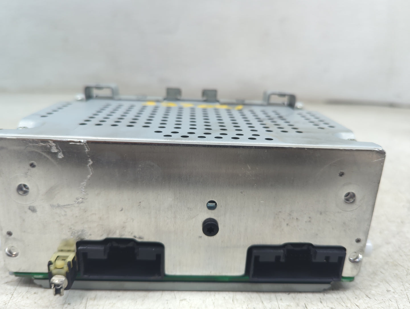 2018-2019 Ford Fiesta Radio AM FM Cd Player Receiver Replacement P/N:D2BT-19C107-AL Fits Fits 2018 2019 OEM Used Auto Parts 