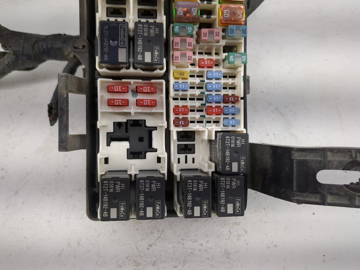 2014-2019 Ford Fiesta Fusebox Fuse Box Panel Relay Module P/N:9L2T-14B192-AA 8T2T-14B192-AB Fits OEM Used Auto Parts - Oemus