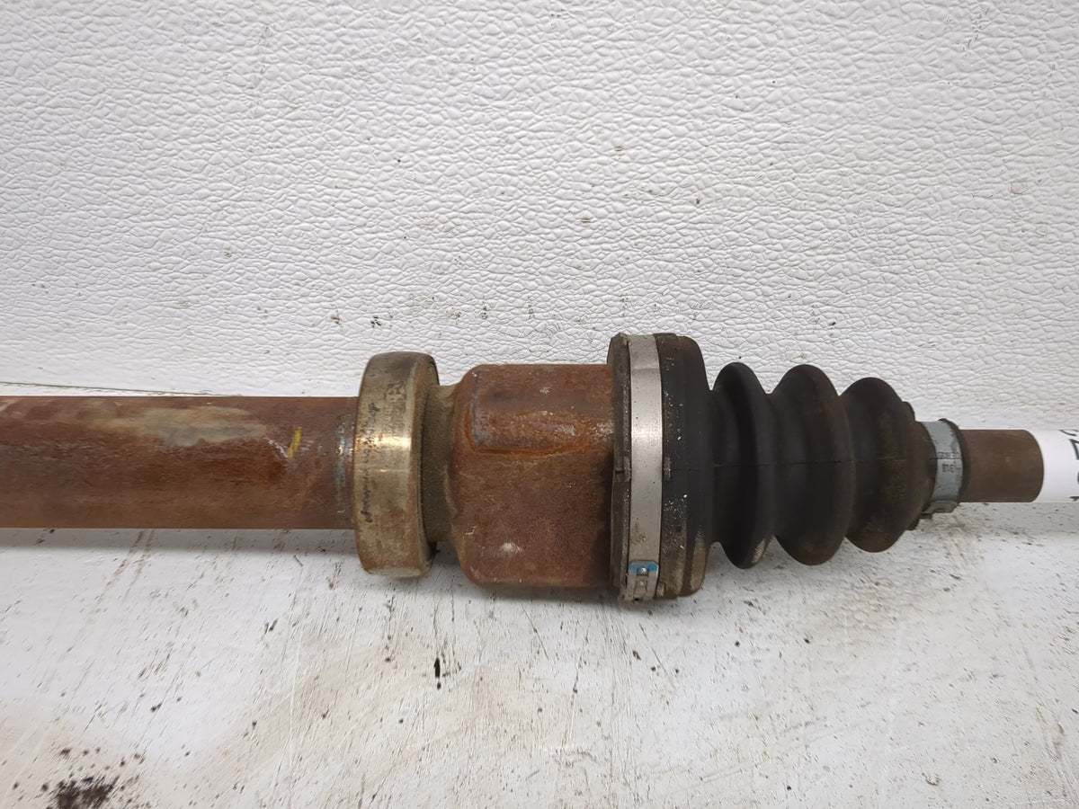 2018-2019 Ford Fiesta Axle Shaft Front Passenger Cv C/v - Oemusedautoparts1.com