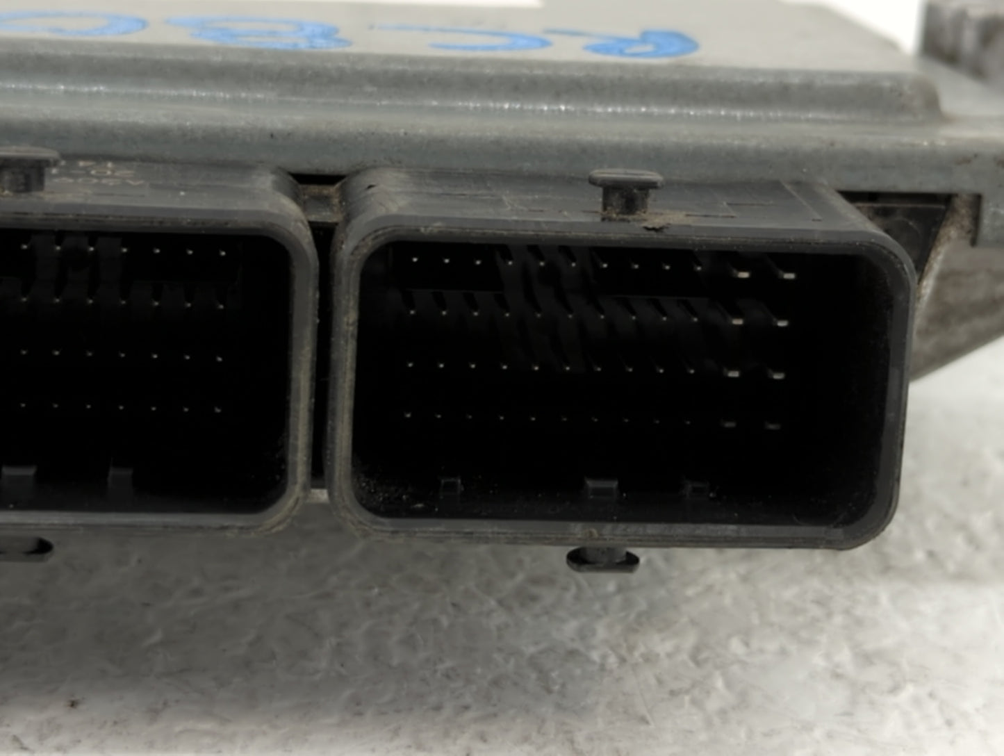 2019 Ford Fiesta PCM Engine Control Computer ECU ECM PCU OEM P/N:KA6A-12A650-BD KA6A-12A650-AC, KA6A-12A650-AD Fits OEM Used