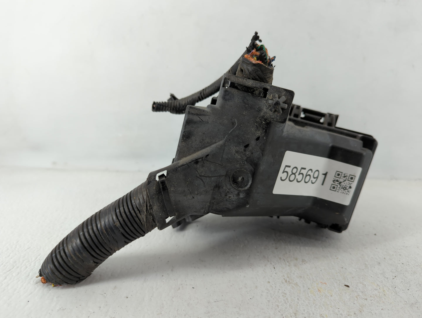 2014-2019 Ford Fiesta Fusebox Fuse Box Panel Relay Module P/N:6003447201 Fits Fits 2014 2015 2016 2017 2018 2019 OEM Used Au