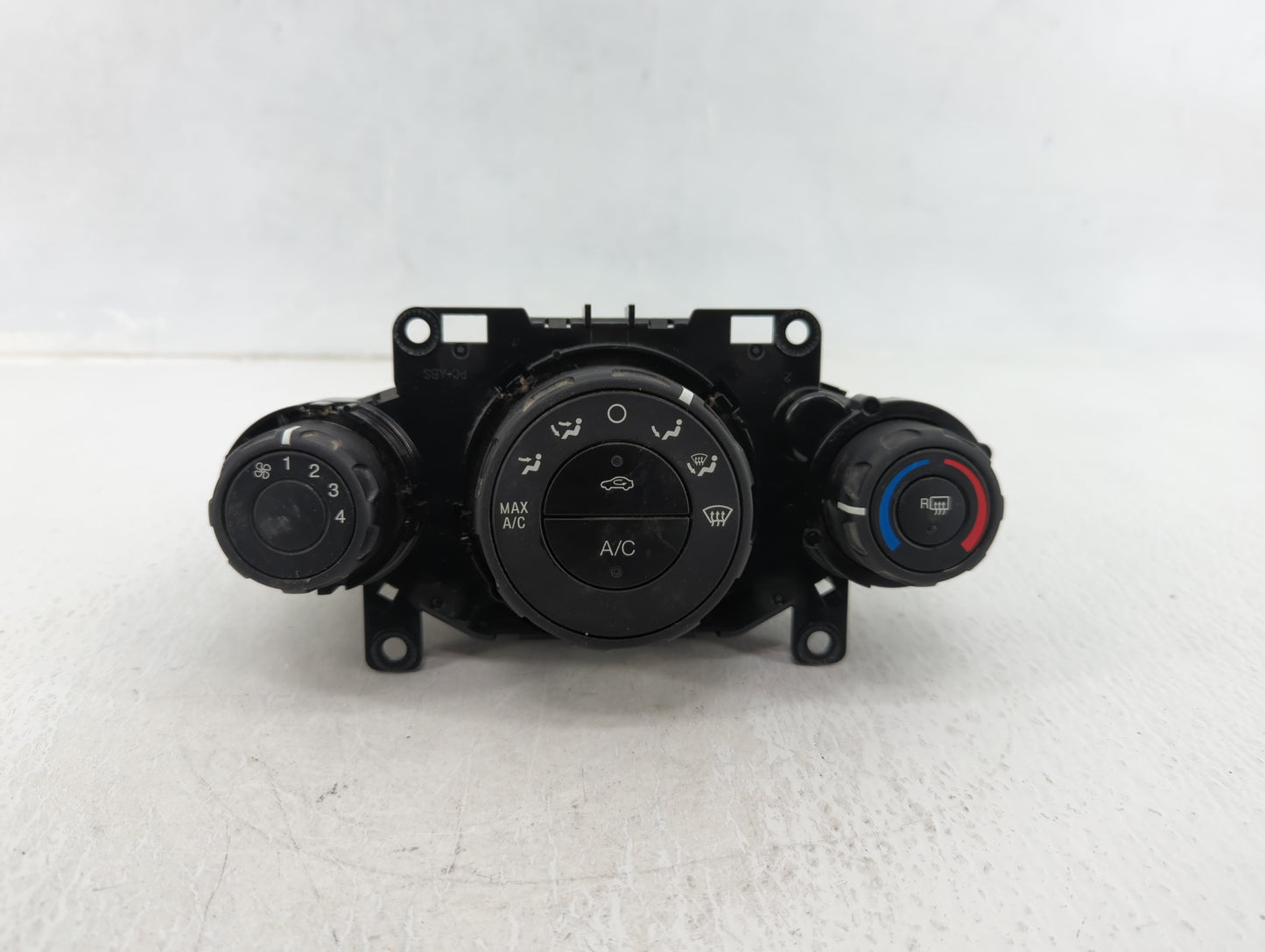 2014-2019 Ford Fiesta Climate Control Module Temperature AC/Heater Replacement P/N:D2BT 19980 AF Fits OEM Used Auto Parts - 