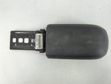 2019 Ford Fiesta Center Console Armrest Cover Lid Black - Oemusedautoparts1.com