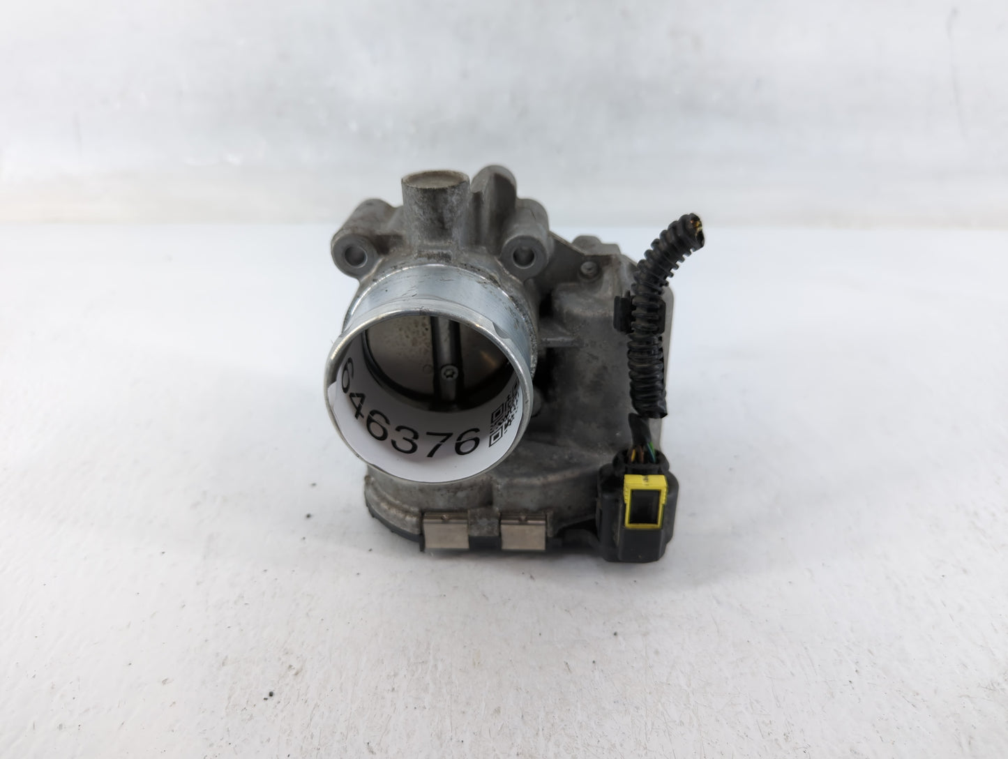 2014-2019 Ford Fiesta Throttle Body P/N:0 280 750 535 Fits Fits 2013 2014 2015 2016 2017 2018 2019 OEM Used Auto Parts - Oem