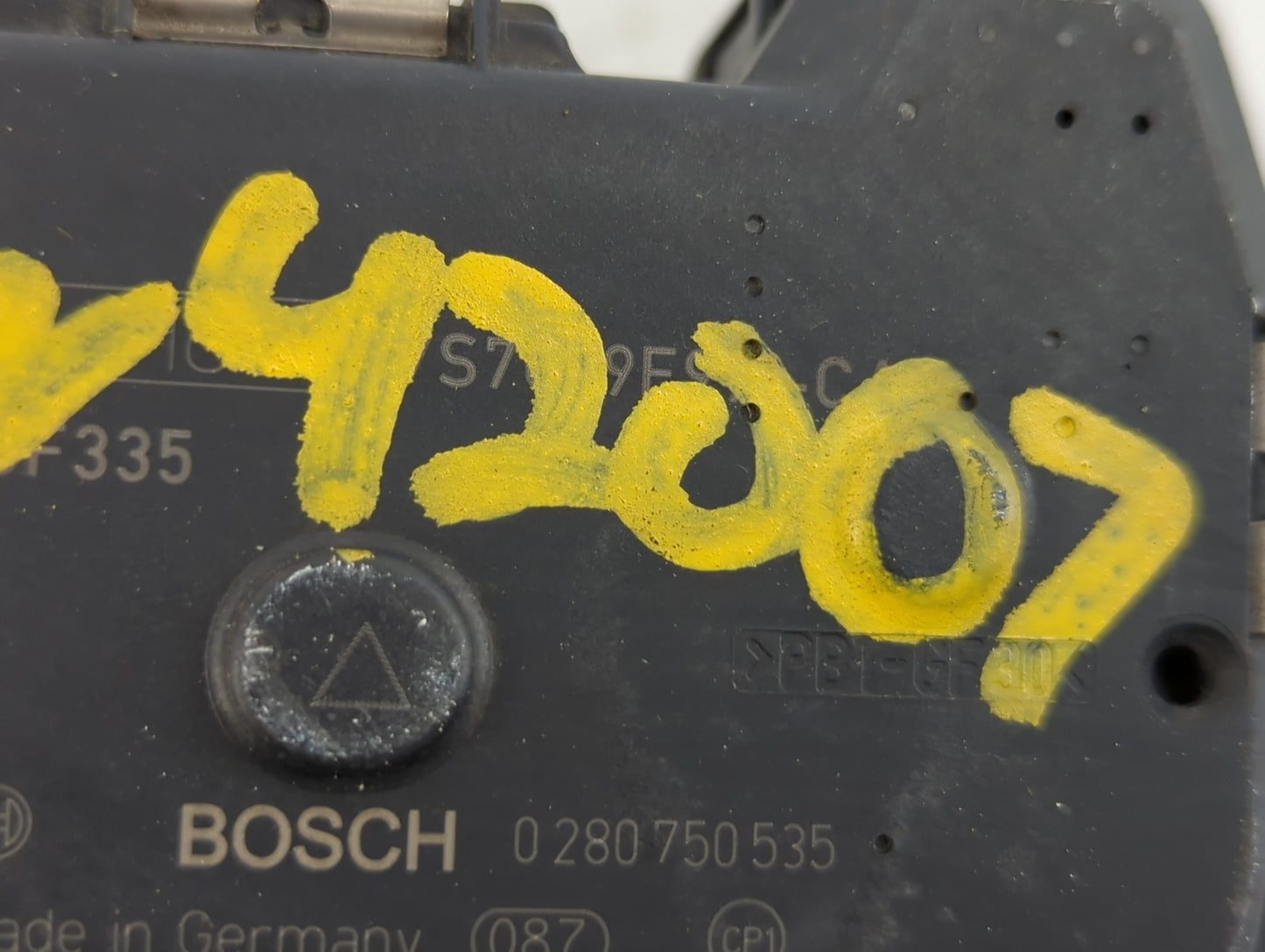 2014-2019 Ford Fiesta Throttle Body P/N:0 280 750 535 Fits Fits 2013 2014 2015 2016 2017 2018 2019 OEM Used Auto Parts - Oem