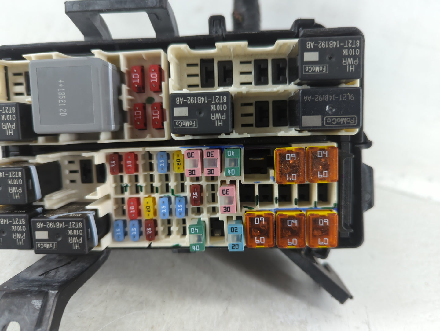 2014-2019 Ford Fiesta Fusebox Fuse Box Panel Relay Module P/N:4637-001 Fits Fits 2014 2015 2016 2017 2018 2019 OEM Used Auto
