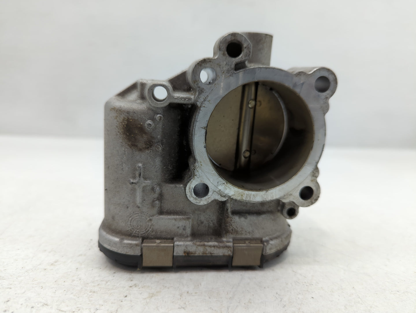 2014-2019 Ford Fiesta Throttle Body P/N:0 280 750 535 7S7G-9F991-CA Fits Fits 2013 2014 2015 2016 2017 2018 2019 OEM Used Au