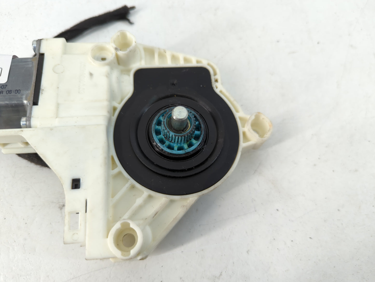 2011-2019 Ford Fiesta Passenger Front Right Power Window Motor - Oemusedautoparts1.com