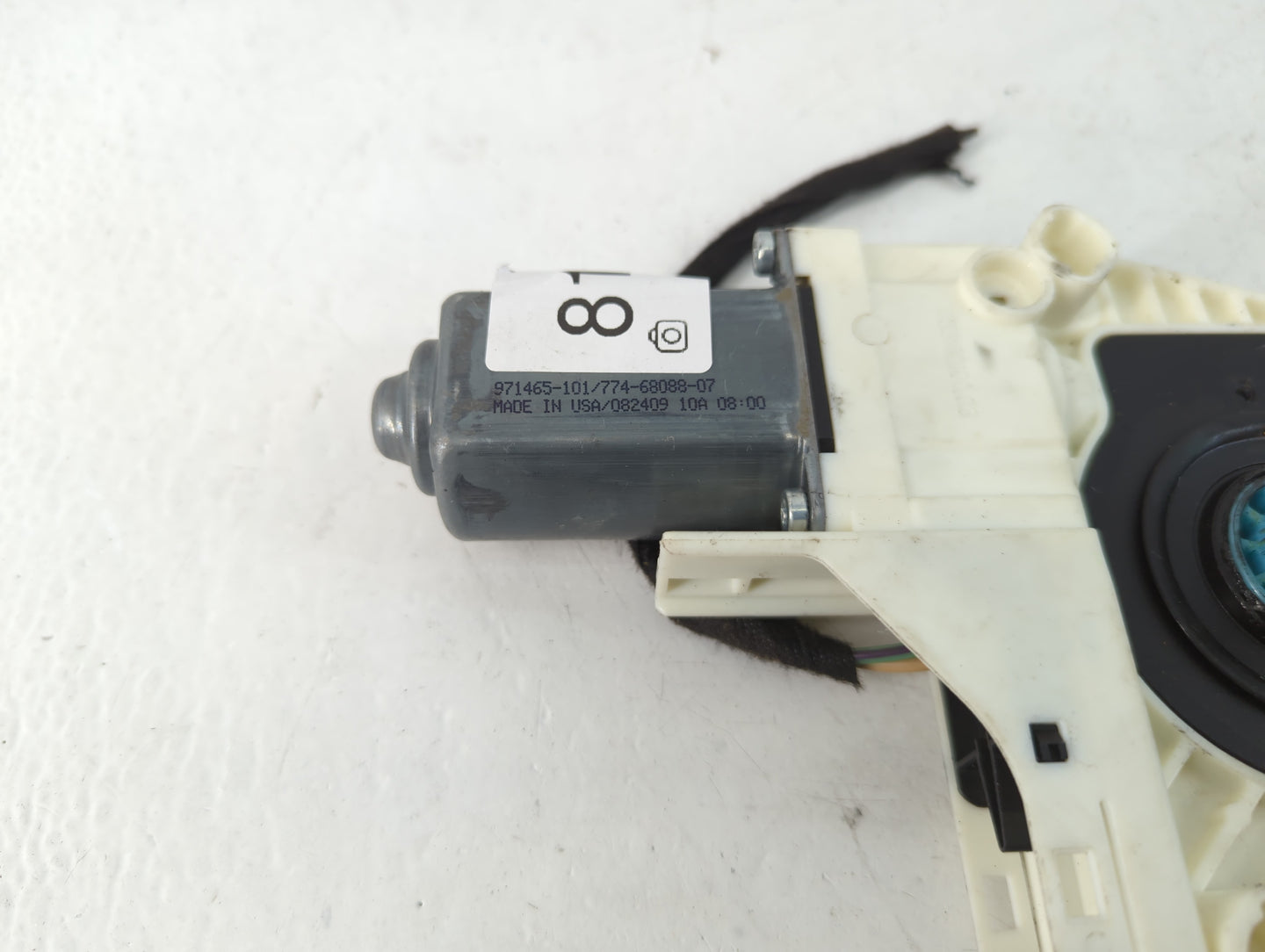 2011-2019 Ford Fiesta Passenger Front Right Power Window Motor - Oemusedautoparts1.com
