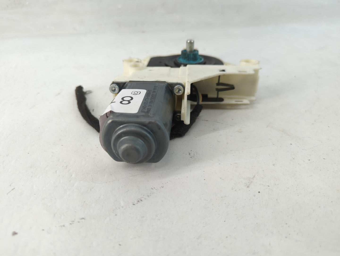 2011-2019 Ford Fiesta Passenger Front Right Power Window Motor - Oemusedautoparts1.com