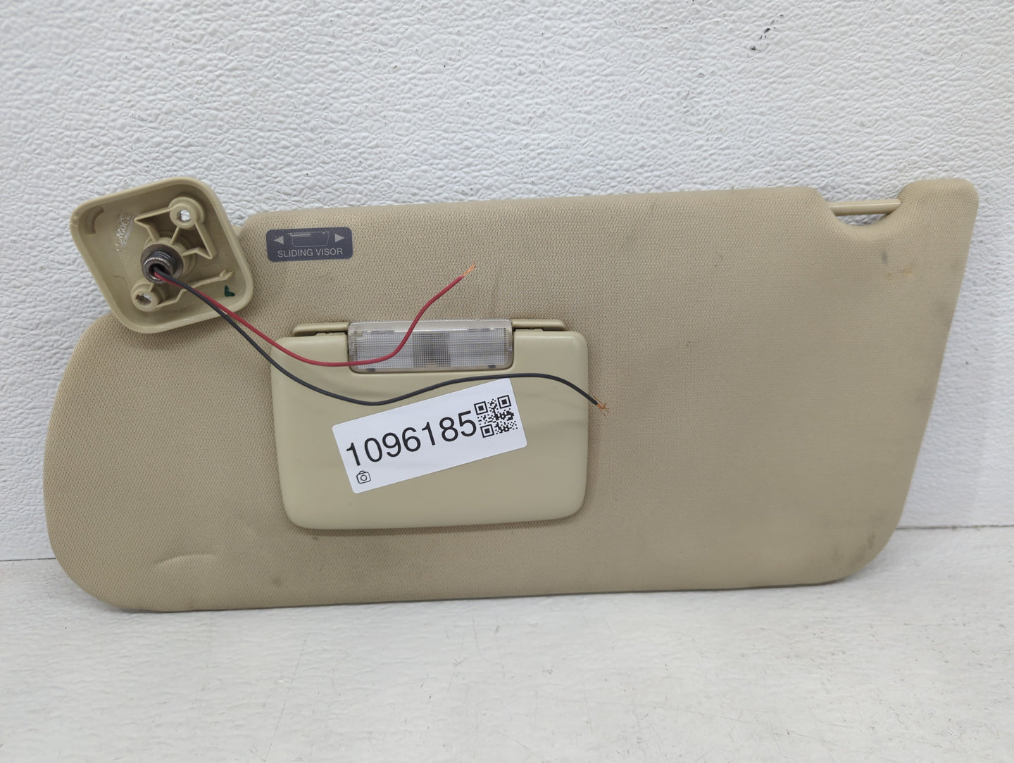 2013-2019 Ford Flex Sun Visor Shade Replacement Driver Left Mirror Fits Fits 2013 2014 2015 2016 2017 2018 2019 OEM Used Aut