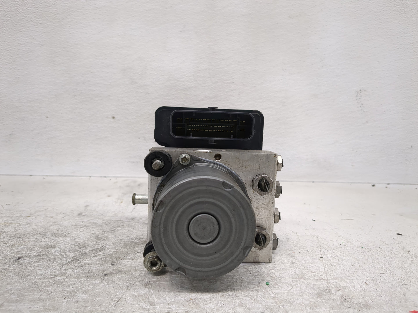 2014-2019 Ford Flex ABS Pump Control Module Replacement P/N:0265956047 2265106512 Fits Fits 2014 2015 2016 2017 2018 2019 OE