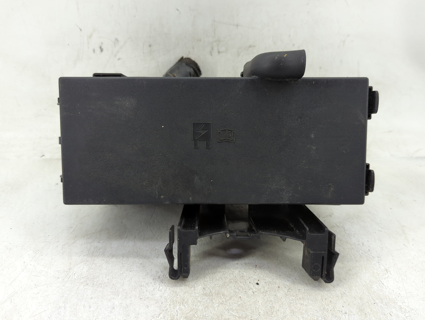 2017-2019 Ford Flex Fusebox Fuse Box Panel Relay Module P/N:DG1T-14A003-BA Fits Fits 2017 2018 2019 OEM Used Auto Parts - Oe