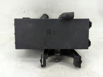 compare product 2017-2019 Ford Flex Fusebox Fuse Box Panel Relay Module P/N:DG1T-14A003-BA Fits Fits 2017 2018 2019 OEM Used Auto Parts