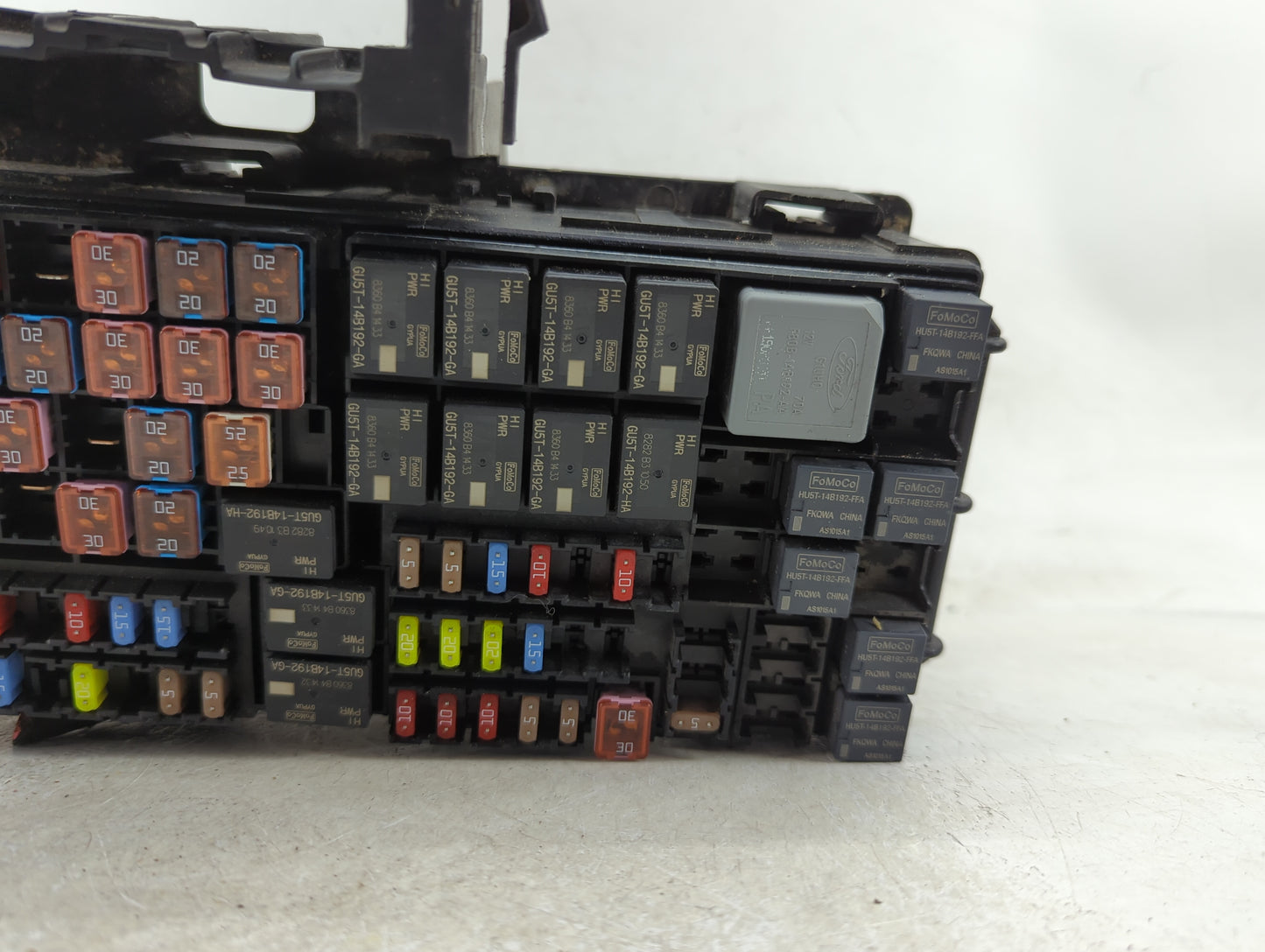 2017-2019 Ford Flex Fusebox Fuse Box Panel Relay Module P/N:DG1T-14A003-BA Fits Fits 2017 2018 2019 OEM Used Auto Parts - Oe